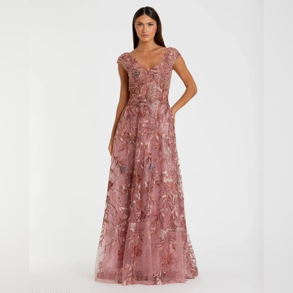 Mac Duggal Nwt Pink Embroidered Illusion Cap Sleeve A Line Gown 4